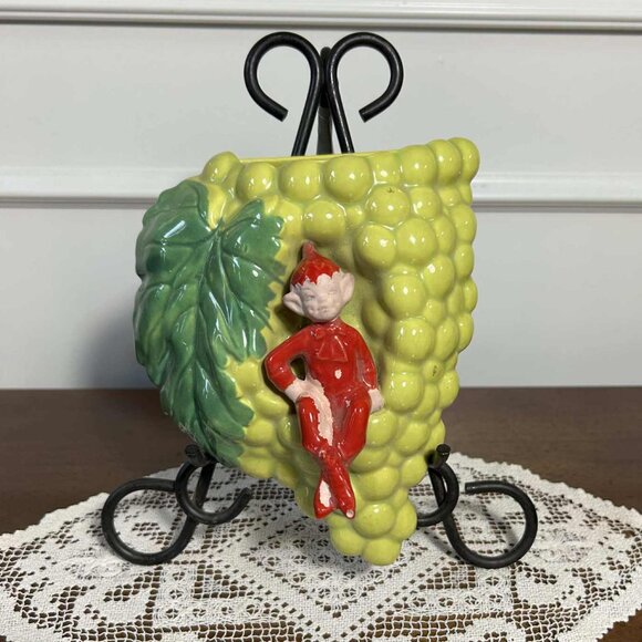 California Pottery - Gilner red pixie elf grape wall vase - as is - Picture 1 of 10